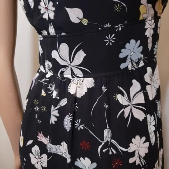 H&M Conscious Floral Maxi Dress Womens Size 8 Black Long Sleeveless Low Vneck - Picture 8 of 13